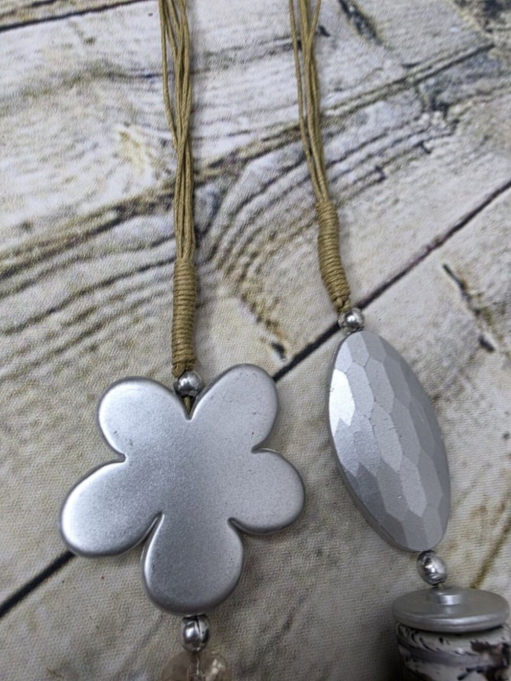 Bulky Statement Necklace Metal Wood Plastic Modern Unique Appx 17"